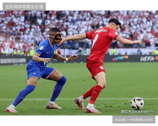 德尚治下的法国队依赖强大的中卫群覆盖,但边后卫助攻后回防速度是其潜在弱点 德尚治下的法国队依赖强大的中卫群覆盖,但边后卫助攻后回防速度是其潜在弱点